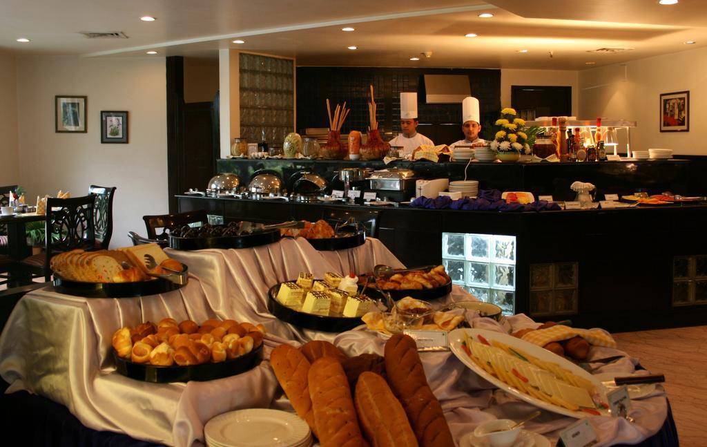 Hotel City Park Delhi  Extérieur photo